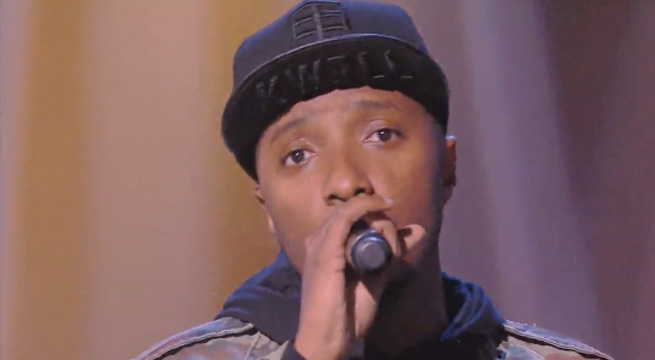 Twitter : Soprano envoute les internautes en rendant hommage à Daniel Balavoine sur le plateau de Taratata !