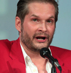Star Trek : Bryan Fuller devient le showrunner de la série à venir !
