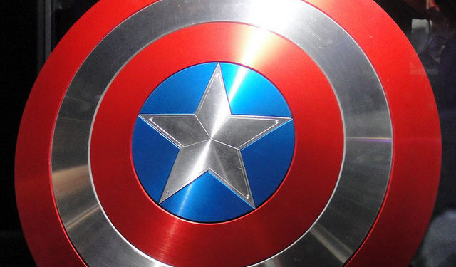Captain America: Civil War en couverture du magazine US Empire