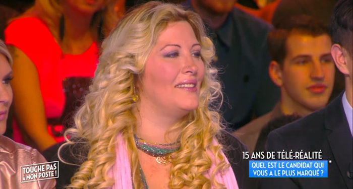 TPMP : Loana bientôt nouvelle chroniqueuse ?