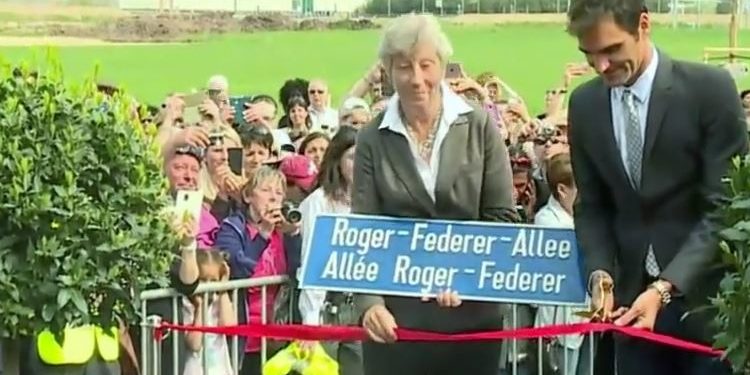 Le tennisman Roger Federer inaugure une allée à son nom !