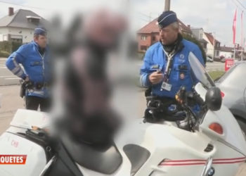 Belgique : (Vidéo) Un motard arrêté par la police Belge sur une moto ressemblant à celles des policiers !