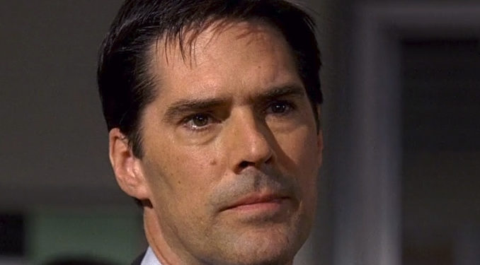 L’acteur Thomas Gibson viré de la série Esprits criminels !