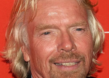 L&rsquo;acteur Richard Branson méconnaissable à la suite d&rsquo;un accident de vélo !