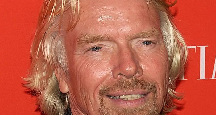 L’acteur Richard Branson méconnaissable à la suite d’un accident de vélo !