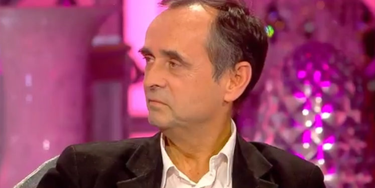 Robert Ménard insulté de « grosse tête de con » par Thierry Ardisson !