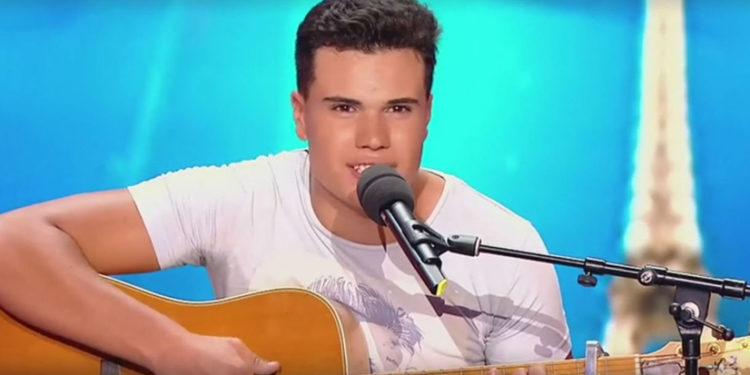 Incroyable Talent : Il rend hommage à un ami décédé au bataclan avant d&rsquo;avouer que tout était faux !