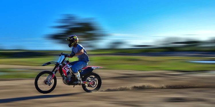 moto-cross