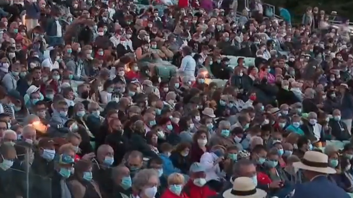 Coronavirus. Le Puy du Fou limite ses visiteurs après un spectacle ayant accueilli près de 12.000 spectateurs