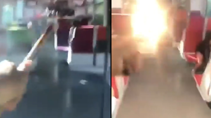 (Vidéo) Des jeunes font une bataille de mortiers dans un RER