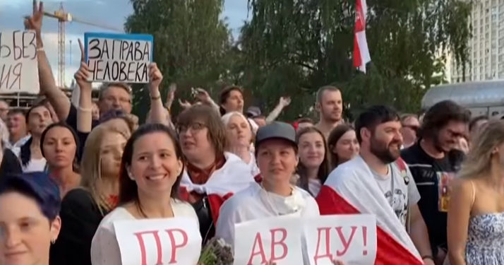 Biélorussie : les manifestations contre le président ne faiblissent pas