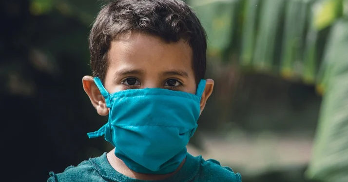 Rentrée de la Toussaint : Les enfants devront porter obligatoirement un masque dès l’âge de 6 ans