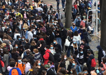 Confinement. Les images d&rsquo;étudiants rassemblés sans les protocoles sanitaires massivement relayées sur les réseaux sociaux