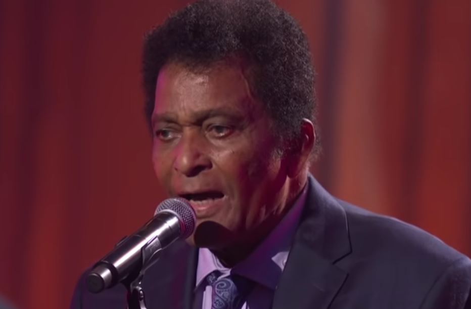 Légende du country, Charley Pride est décédé du Covid à l&rsquo;âge de 86 ans