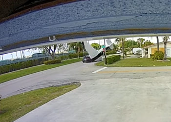 Floride. Un avion de tourisme s&rsquo;écrase sur un véhicule qui circulait, faisant trois morts
