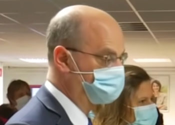 Cas contact, le ministre de l&rsquo;éducation nationale, Jean-Michel Blanquer, se place à l&rsquo;isolement