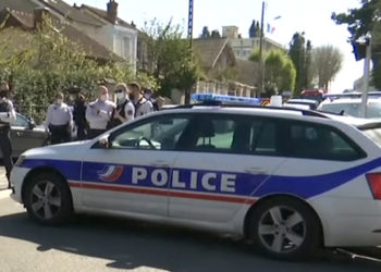 Attaque au couteau à Rambouillet : Une policière tuée dans le sas de son commissariat, l&rsquo;assaillant a été tué
