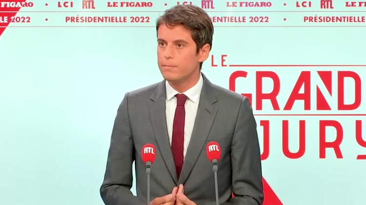 Vaccination obligatoire en France : « Ça peut venir à un moment » fait savoir Gabriel Attal