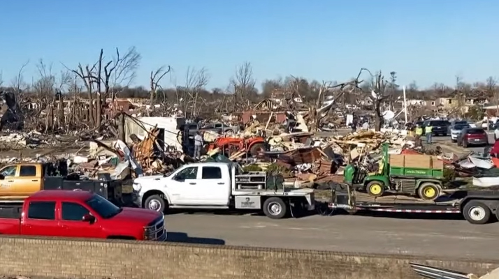 Tornades dévastatrices aux États-Unis: La ville de Mayfield en partie détruite