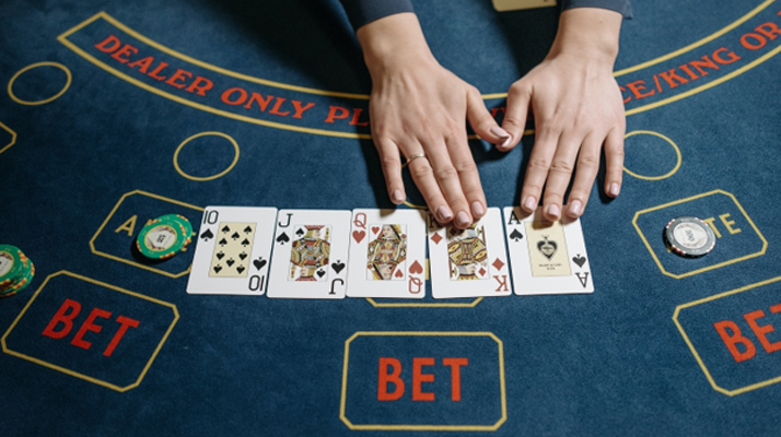 La Riviera casino : un casino en ligne qui attire les joueurs