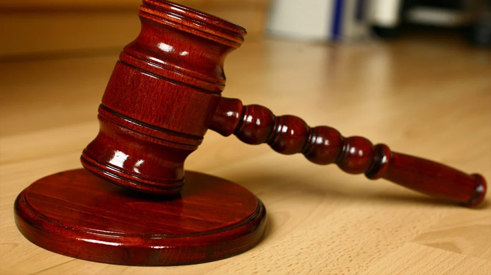 Loire. Jugés pour avoir torturé à mort un jeune handicapé : il était privé de nourriture, attaché à un arbre ou promené en laisse