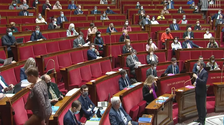 Covid-19. Surprise cette nuit après la suspension des débats sur le pass vaccinal à l&rsquo;Assemblée nationale