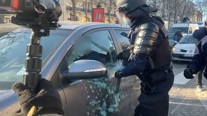 Convois de la liberté : des policiers ont-ils commis des bavures ce samedi à Paris ?