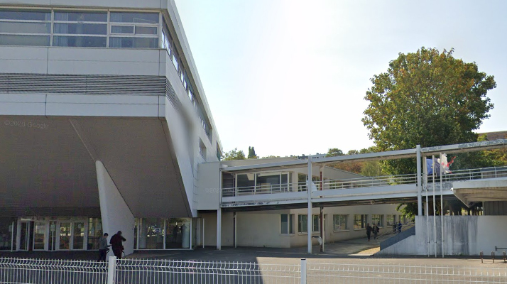 Essonne. Un jeune âgé de 16 ans dans un état critique après avoir été poignardé au cours d&rsquo;une rixe devant un lycée