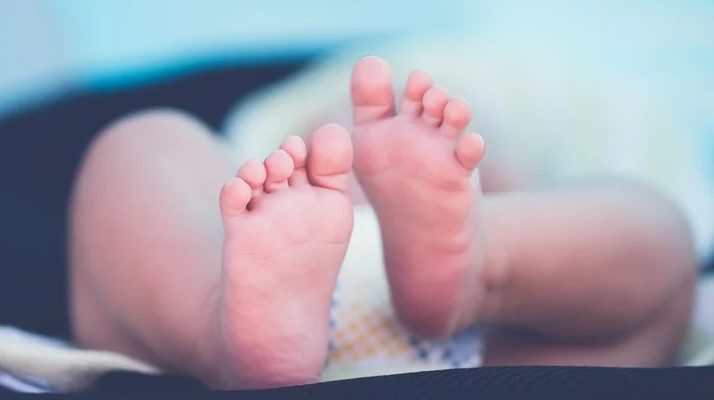 Ardennes. Elle enferme par mégarde son bébé de 4 mois dans son véhicule en pleine canicule