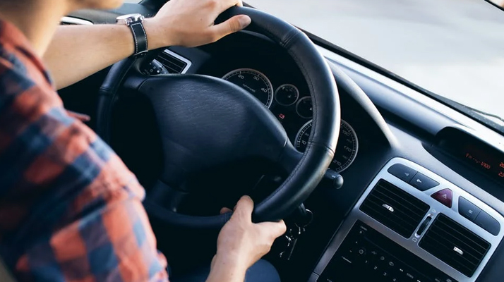 Paris : une femme violée en pleine nuit par un chauffeur VTC