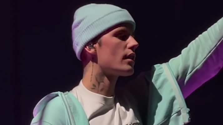 Le chanteur Justin Bieber a annoncé cette nuit qu&rsquo;il suspendait à nouveau sa tournée mondiale