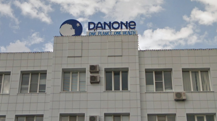 Le groupe Danone annonce son retrait en Russie