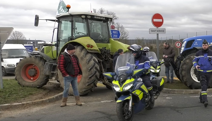 Blocus des agriculteurs : 15 agriculteurs interpellés en Essonne pour entrave à la circulation