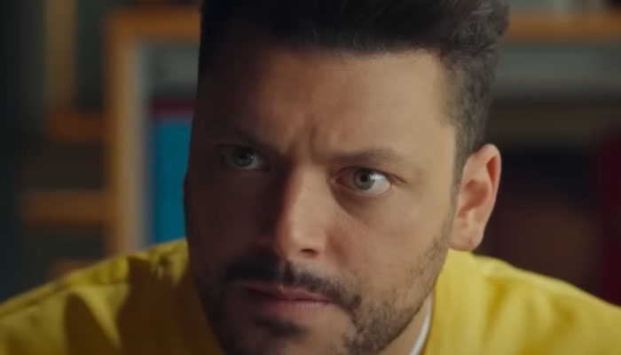 L&rsquo;humoriste Kev Adams opéré en urgence à la suite d&rsquo;un soucis de santé