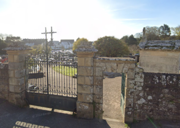 La tombe de Jean-Marie Le Pen vandalisée à La Trinité-sur-Mer
