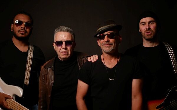 Salah Khaïli : Son nouvel album Out of the Blues en feat avec Eric D Larsen