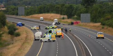 DRAME EN IRLANDE : Cinq adolescents tués et une famille gravement blessée dans une collision frontale à contresens sur l&rsquo;autoroute M9